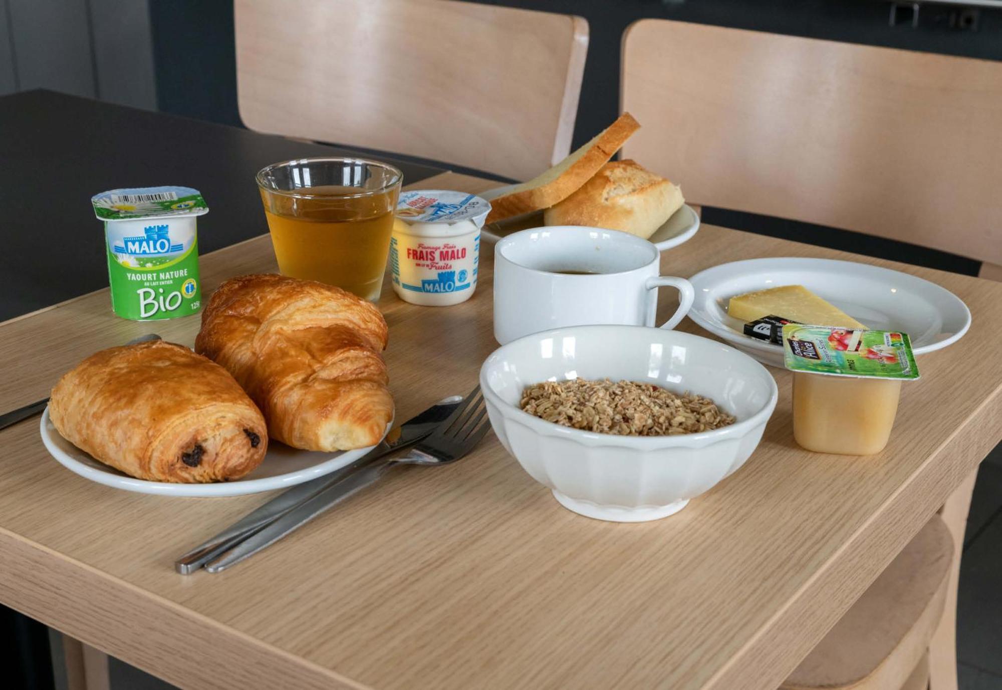 B&B Hotel Le Havre Harfleur 2 Экстерьер фото